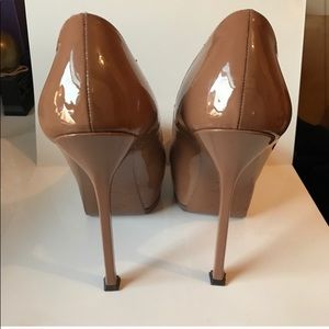 Yves Saint Laurent | Shoes | Yves Saint Laurent Nude Tribtoo Pump 399